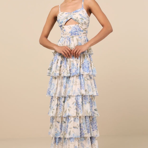 Lulus Arata Beige And Blue Floral Cutout Tiered Maxi Dress - Size L - Picture 1 of 6